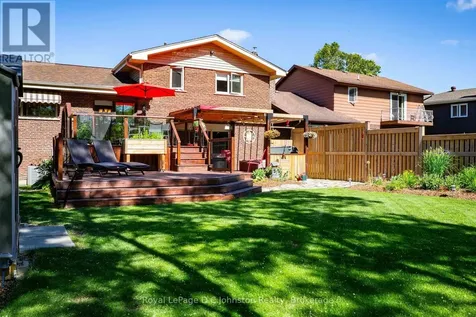 126 5th Avenue East Owen Sound ON N4K 6C7
