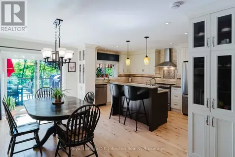 126 5th Avenue East Owen Sound ON N4K 6C7