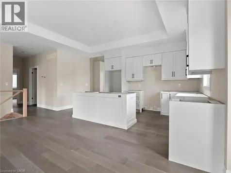 118 Willowbrook Drive Welland ON L3C 0G2