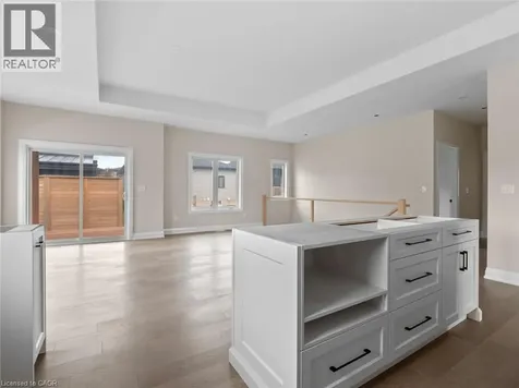 118 Willowbrook Drive Welland ON L3C 0G2
