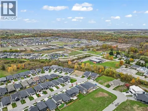118 Willowbrook Drive Welland ON L3C 0G2