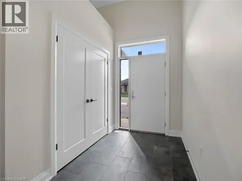 118 Willowbrook Drive Welland ON L3C 0G2