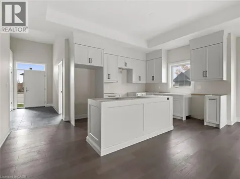 118 Willowbrook Drive Welland ON L3C 0G2