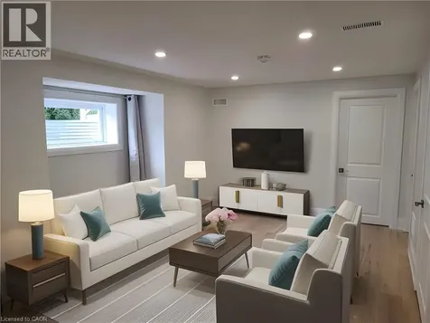 38 Rendell Boulevard Hamilton ON L8T 3P3