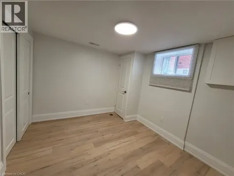 38 Rendell Boulevard Hamilton ON L8T 3P3