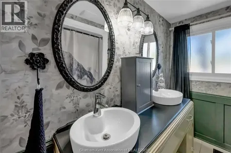 138 Vanier Drive Chatham ON N7L 4H1