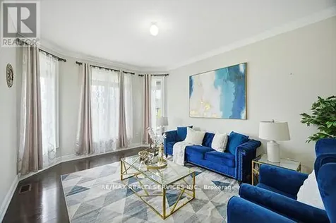 26 Country Meadows Drive Amaranth ON L9V 3T8