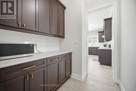 26 Country Meadows Drive Amaranth ON L9V 3T8