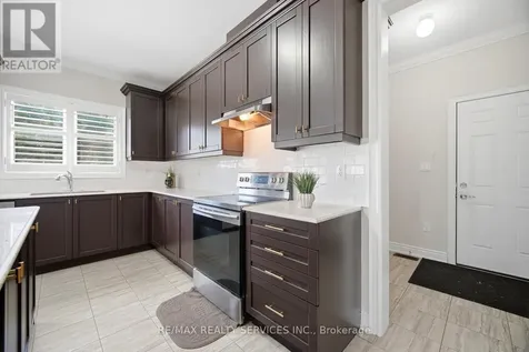 26 Country Meadows Drive Amaranth ON L9V 3T8