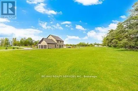 26 Country Meadows Drive Amaranth ON L9V 3T8