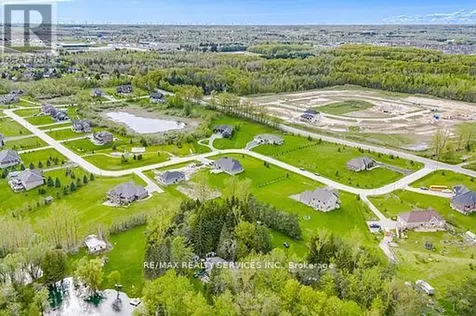 26 Country Meadows Drive Amaranth ON L9V 3T8
