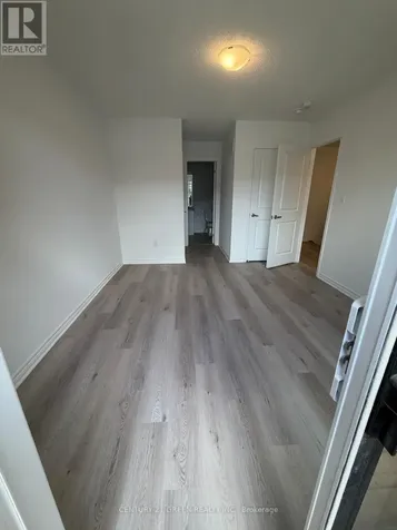 32 Canyon Drive Kitchener ON N2R 0V9