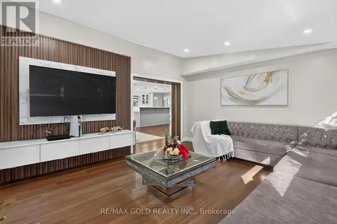 63 Morgandale Crescent Orangeville ON L9W 3C6