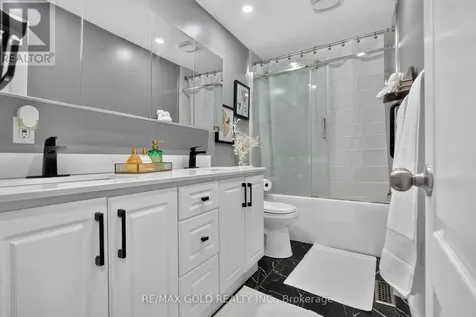 63 Morgandale Crescent Orangeville ON L9W 3C6