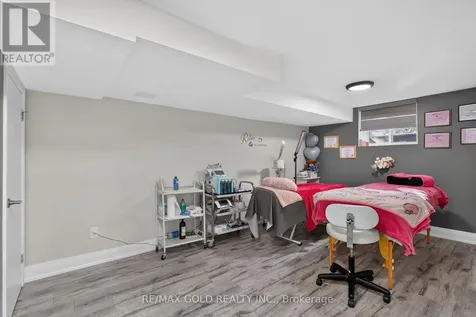63 Morgandale Crescent Orangeville ON L9W 3C6