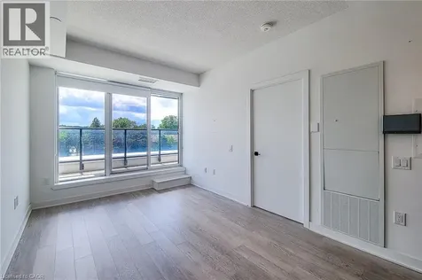 2782 Barton Street East Hamilton ON L8E 2J8