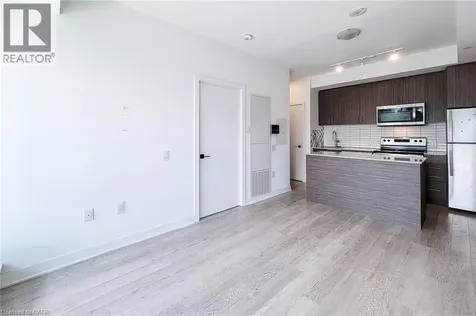 2782 Barton Street East Hamilton ON L8E 2J8