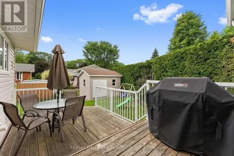 236 Vanier Crescent Renfrew ON K7V 4M9