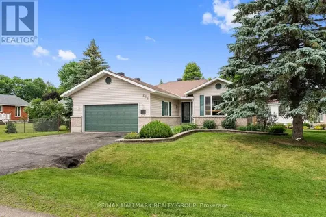 236 Vanier Crescent Renfrew ON K7V 4M9