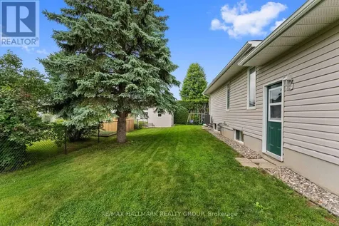 236 Vanier Crescent Renfrew ON K7V 4M9