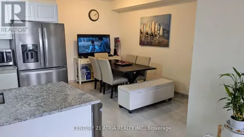 8 Mcalister Avenue Richmond Hill ON L4S 0L3
