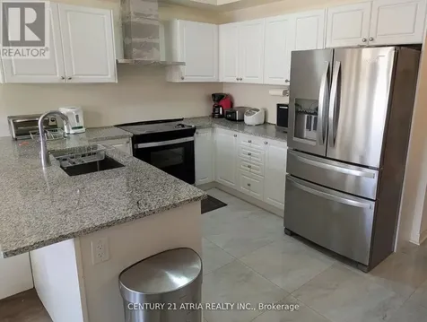8 Mcalister Avenue Richmond Hill ON L4S 0L3