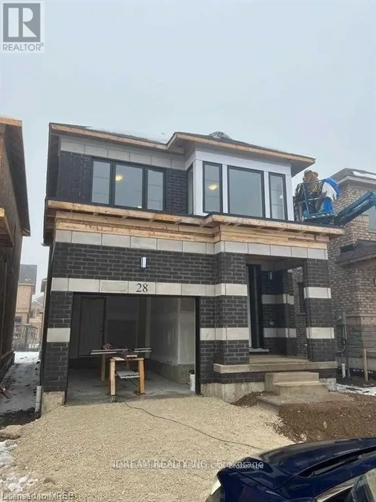 28 Crossmore Crescent Cambridge ON M1S 0C7