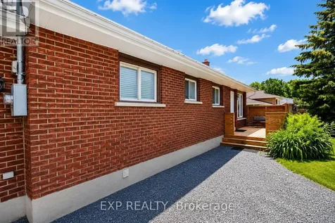 832 Tollgate Road West Cornwall ON K6H 5R6
