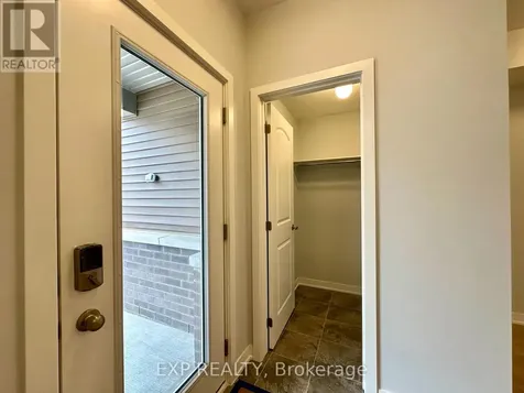422 Lillian Freiman Private Ottawa ON K2J 7K7