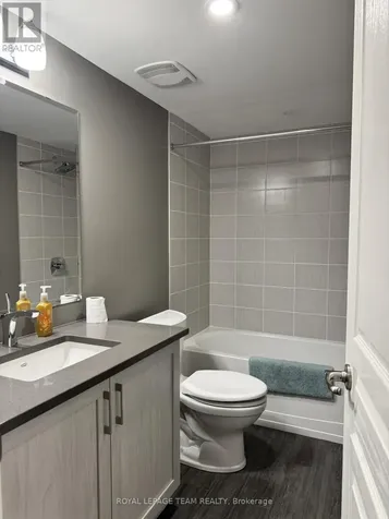 1162 Beckett Crescent Ottawa ON K2S 0Z2