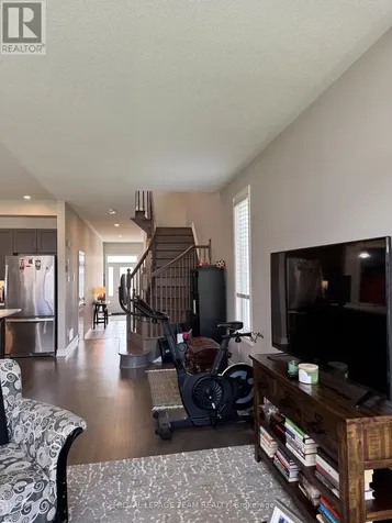 1162 Beckett Crescent Ottawa ON K2S 0Z2