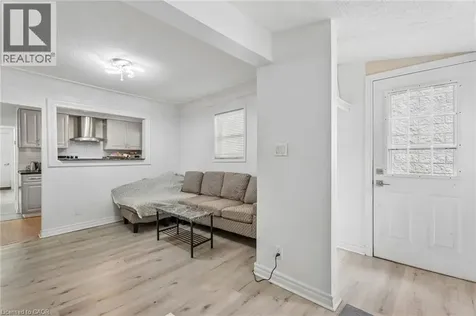 43 Whitfield Avenue Hamilton ON L8L 4B5