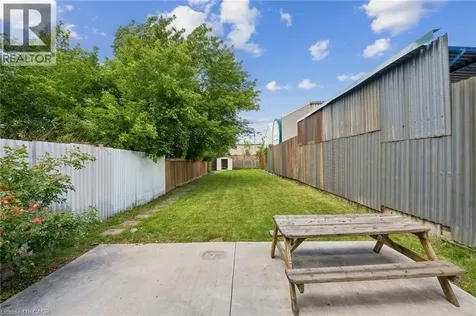 43 Whitfield Avenue Hamilton ON L8L 4B5