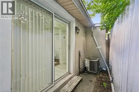 43 Whitfield Avenue Hamilton ON L8L 4B5