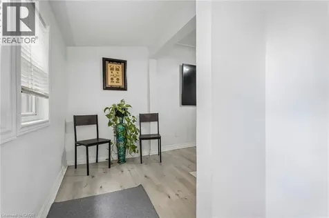 43 Whitfield Avenue Hamilton ON L8L 4B5