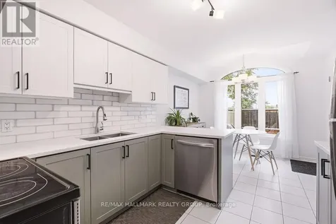 1542 Tonilee Drive Ottawa ON K1J 1C1