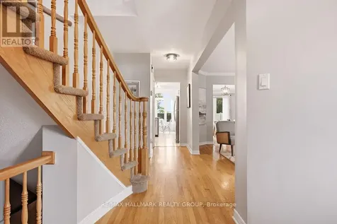 1542 Tonilee Drive Ottawa ON K1J 1C1