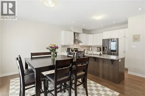 399 Rideau River Street Waterloo ON N2V 2Y3