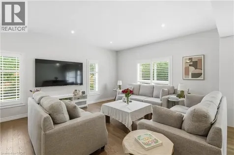 399 Rideau River Street Waterloo ON N2V 2Y3