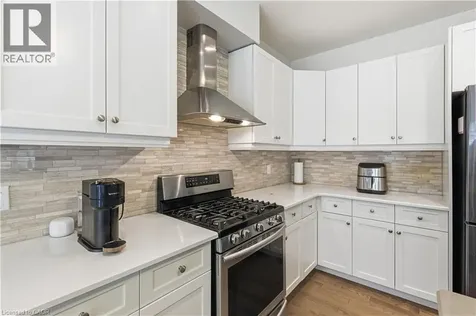 399 Rideau River Street Waterloo ON N2V 2Y3