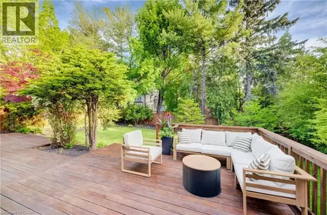 560 Blythwood Road North York ON M4N 1B5