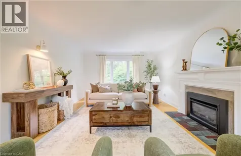 560 Blythwood Road North York ON M4N 1B5