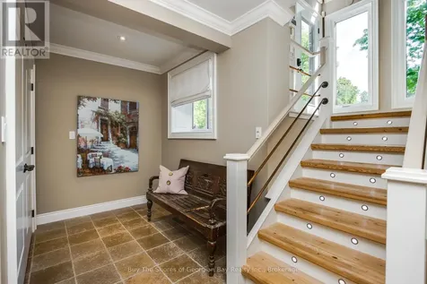 40 Polish Avenue Penetanguishene ON L9M 1W7