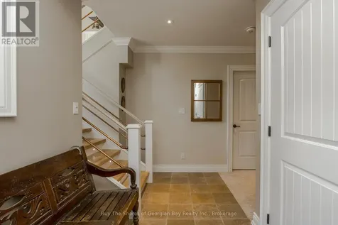 40 Polish Avenue Penetanguishene ON L9M 1W7
