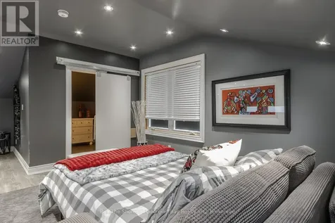 40 Polish Avenue Penetanguishene ON L9M 1W7