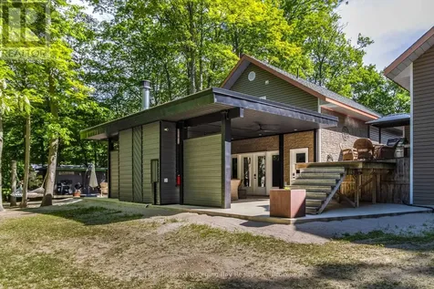 40 Polish Avenue Penetanguishene ON L9M 1W7