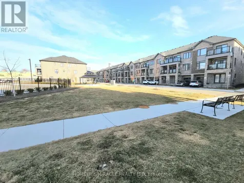 585 Colborne Street East Brantford ON N3S 0K4