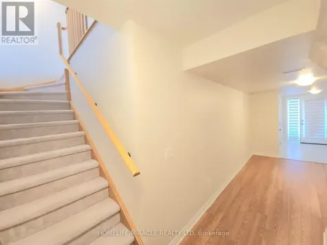 585 Colborne Street East Brantford ON N3S 0K4