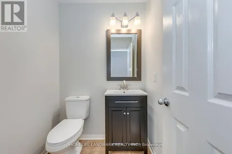 7 Marshview Avenue Aurora ON L4G 7W2