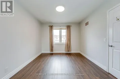 7 Marshview Avenue Aurora ON L4G 7W2